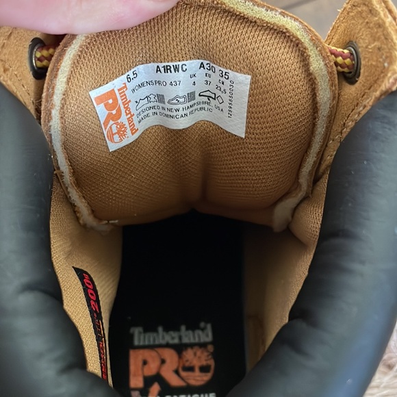 BRAND NEW, never worn, timberland, womens size 6.5 - Picture 4 of 4